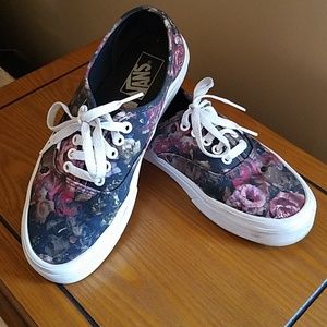 Vans 6 men 8 women Victorian Rose